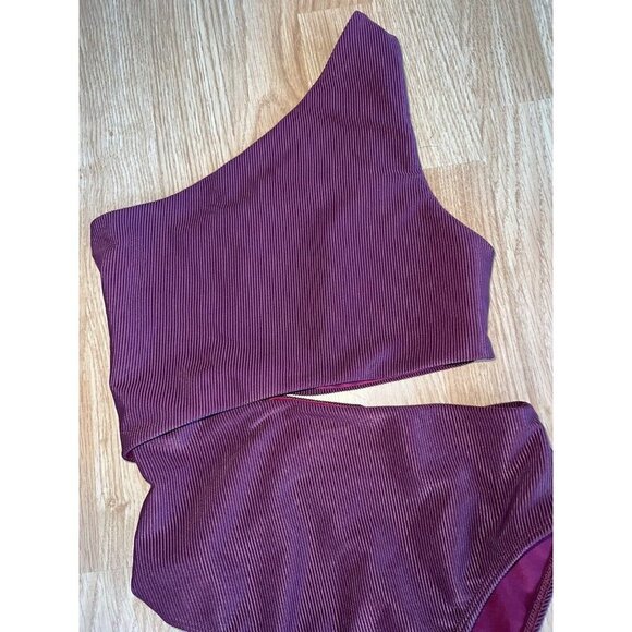 Beach Riot One Piece Swimsuit One Shoulder Side Celine Ribbed Wine Color XS (D1 - Picture 7 of 12